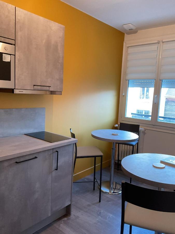 Bords De Sarthe Bed & Breakfast Le Mans Eksteriør bilde
